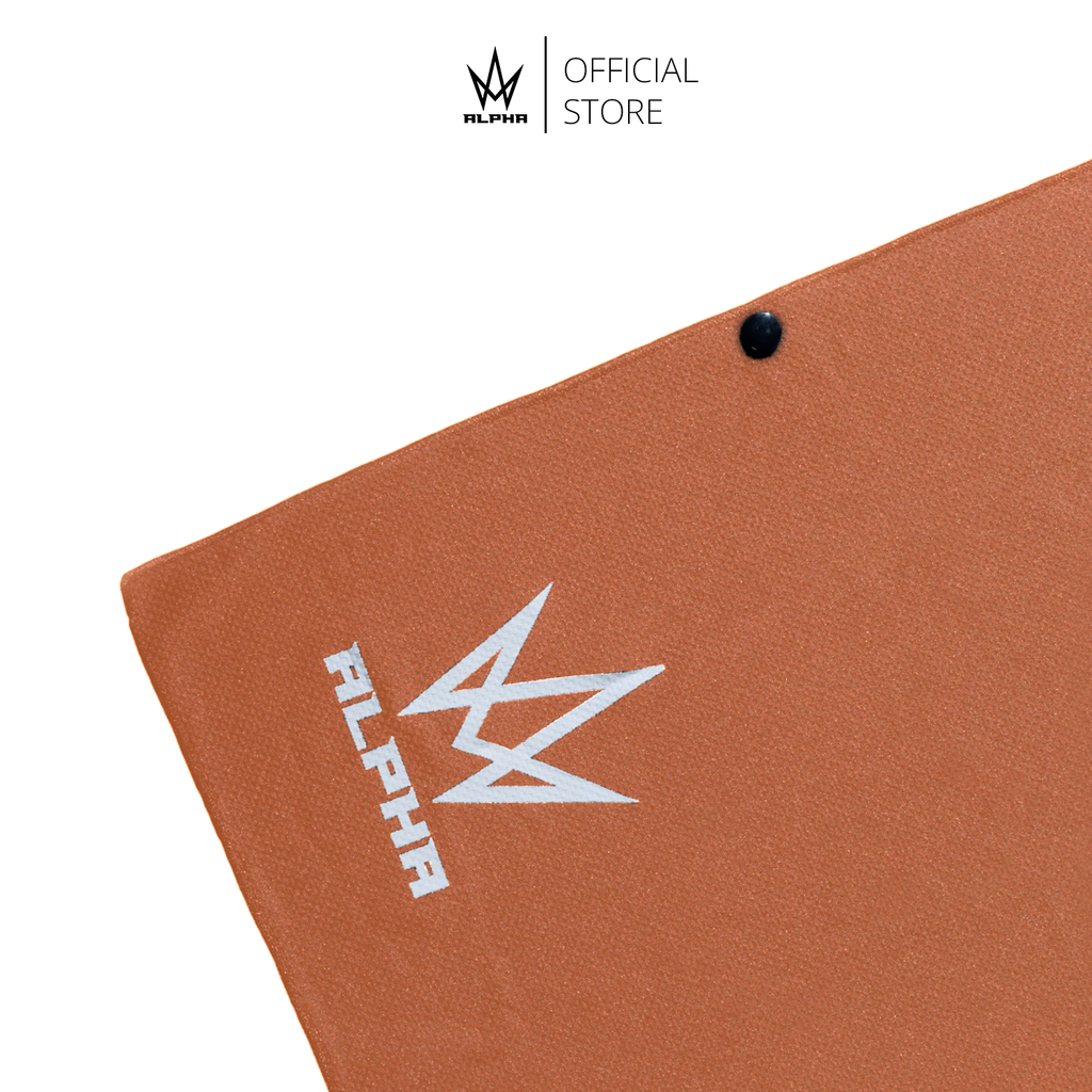 ALPHA COOLING TOWEL (HOODIE)