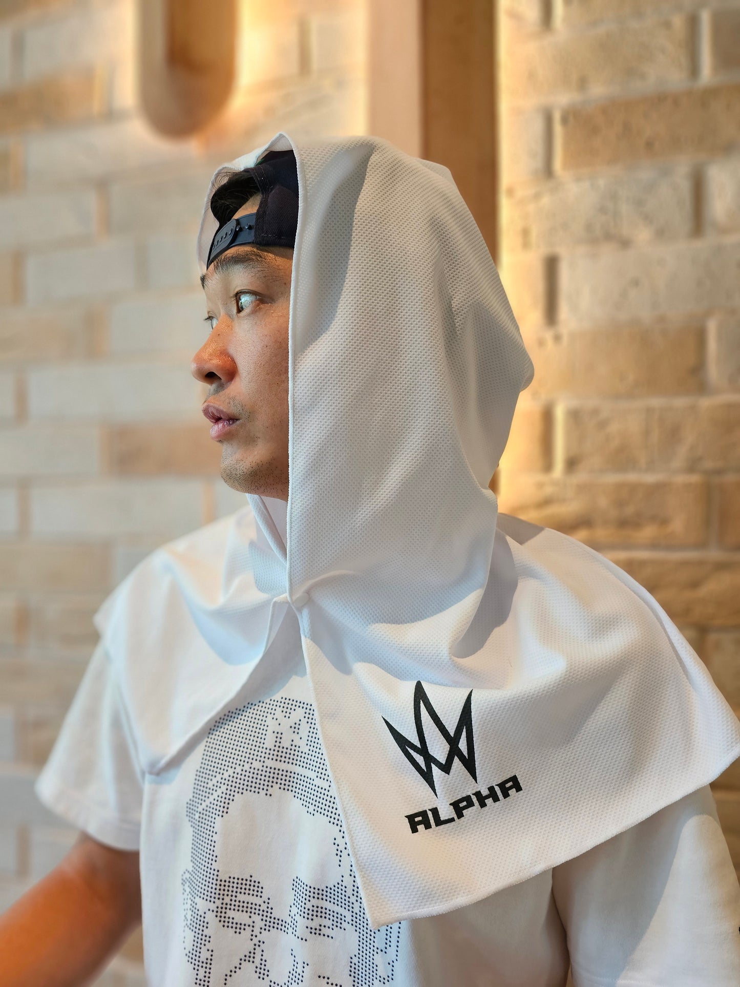 ALPHA COOL TOWEL (HOODIE)