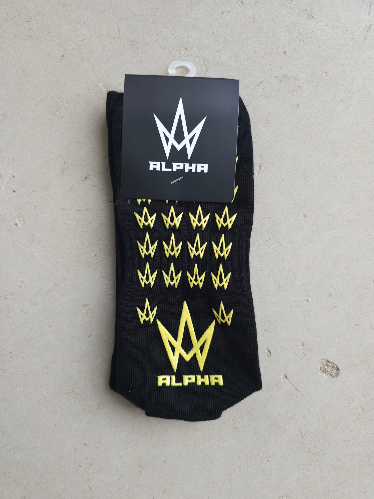 ALPHA TRAINERS SOCKS (Regular Grip Socks) (BLACK)