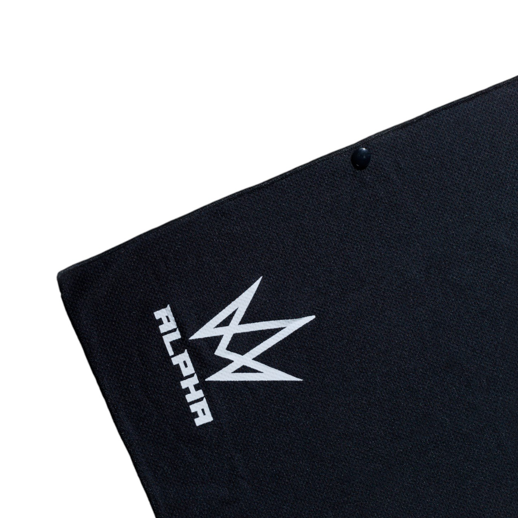 ALPHA COOLING TOWEL (HOODIE)