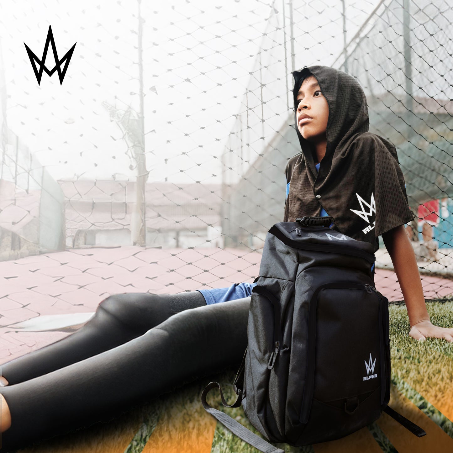 ALPHA BACKPACKER (Black Zipper)